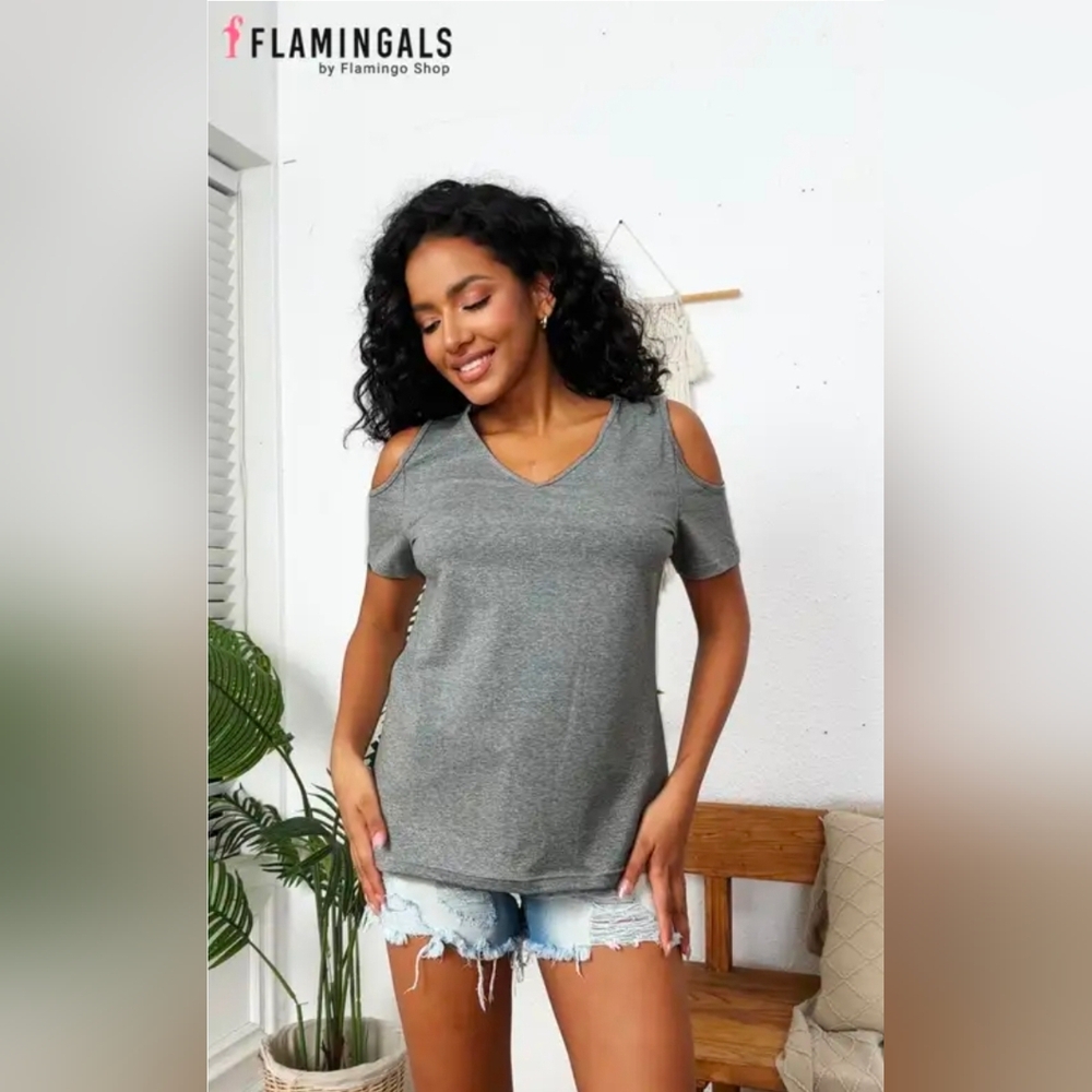 NWT Flamingals Gray Cold Shoulder Women's Tee, Large